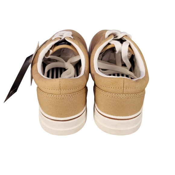 Chaps Canvas Laceup Taupe Sneakers Size 8.5 NWT - Picture 4 of 8